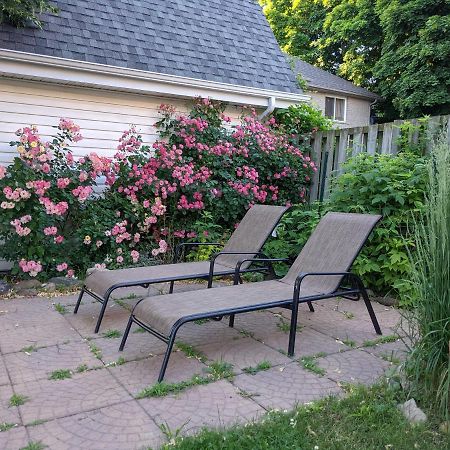 Garden 2 Storey House Καταρράκτες του Νιαγάρα Εξωτερικό φωτογραφία
